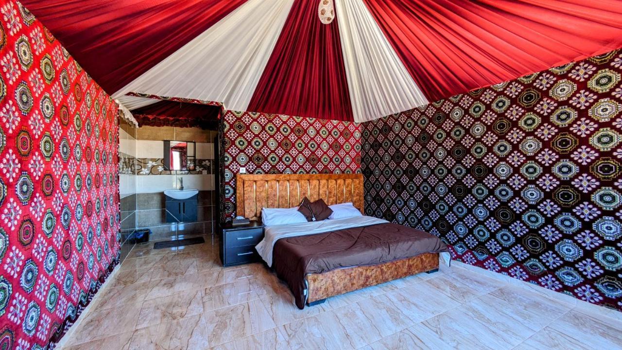 Whydesert Camp & Tours Wadi Rum Buitenkant foto