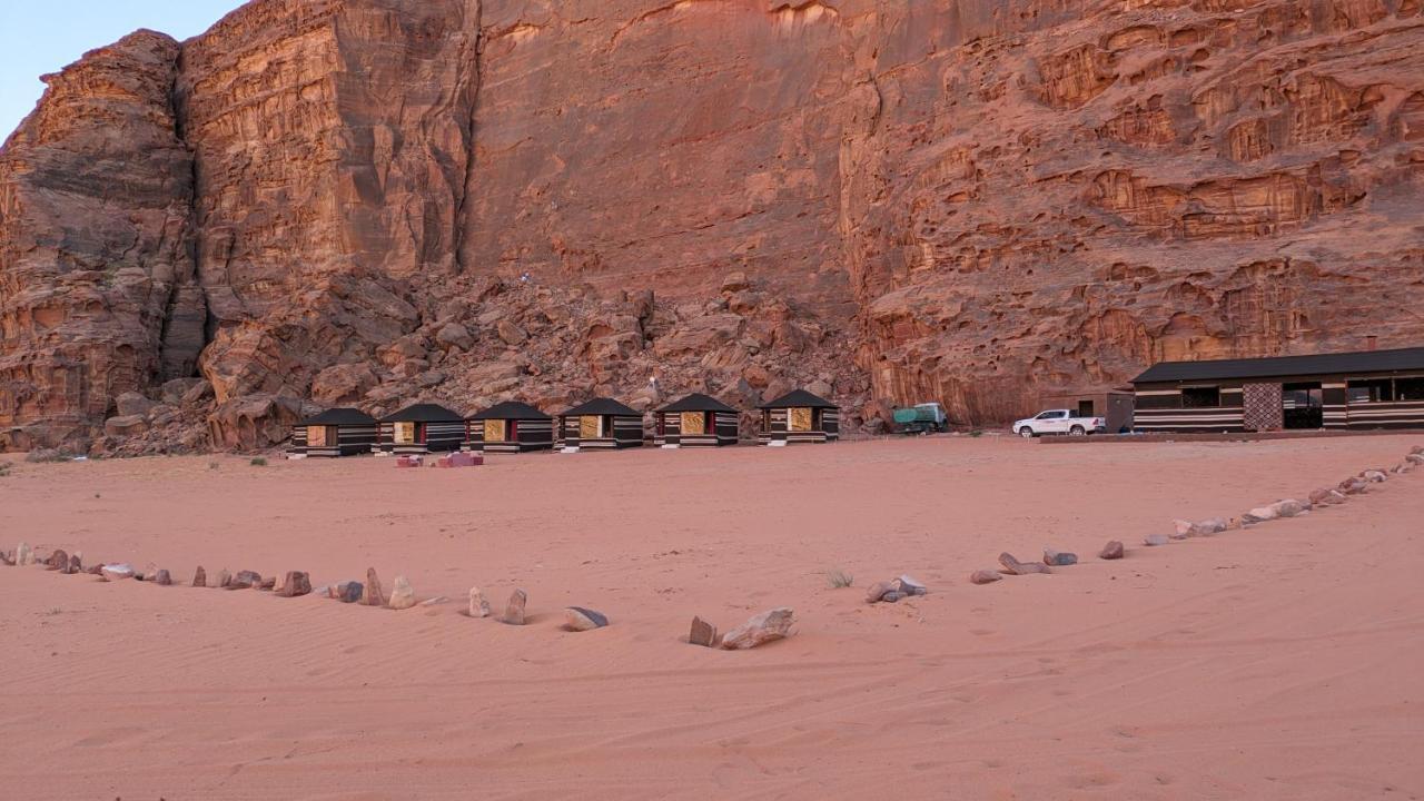 Whydesert Camp & Tours Wadi Rum Buitenkant foto